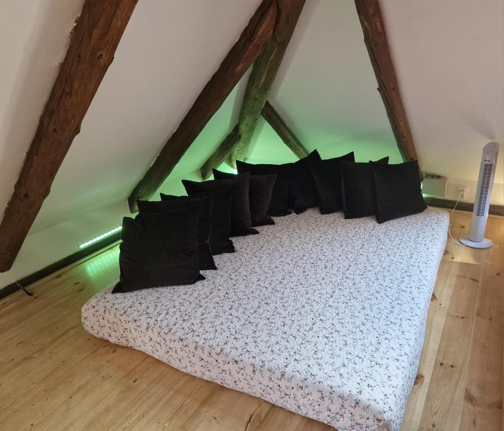 Apartmany Nad Kostolom Betliar Værelse billede